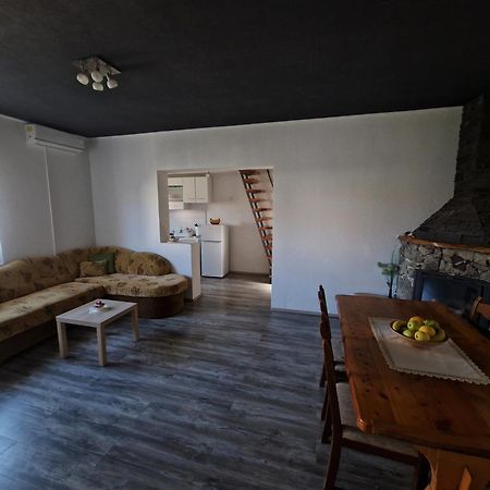 Apartman J&M ซาดาร์ ภายนอก รูปภาพ